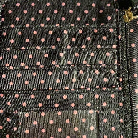 Victoria Secret wallet with chain - Picture 10 of 12